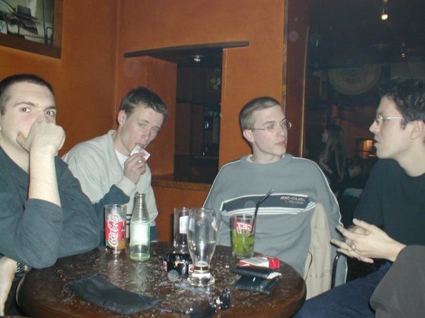 bodega_jb-thony-guigui-stef