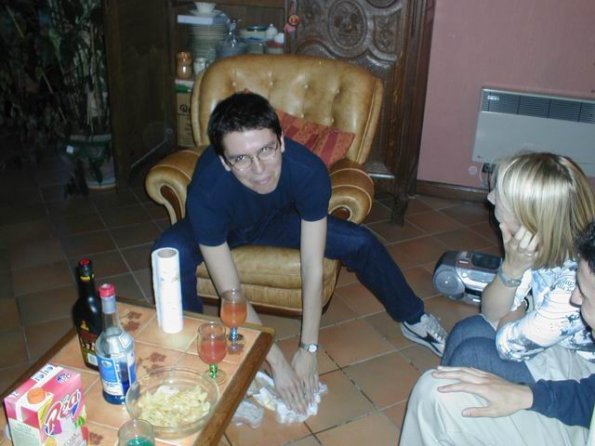 chezthony_stef-nettoie_2