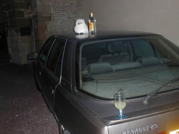 chezthony_rapachouette-voiture