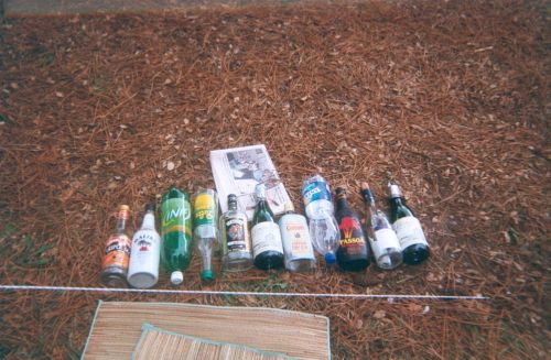 camping2001_alignemtbouteilles